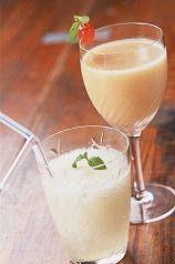 シンシアリー SHOT バー barのおすすめ料理2