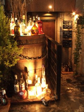 シンシアリー SHOT バー barの雰囲気1