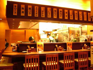 大阪新世界 岡山中央町倶楽部の雰囲気1