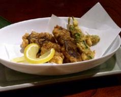 料理メニュー写真&nbsp;クジラ立田揚げ