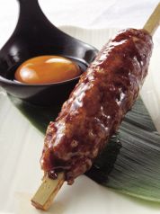 料理メニュー写真 手ごねつくね焼き【塩・タレ・月見】