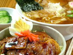 料理メニュー写真 焼肉丼セット