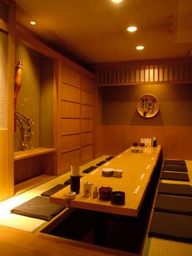鮨乃家 八重洲店の雰囲気1