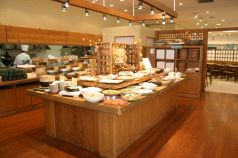 里山 ダイニング dining 野の宴 大丸神戸店の雰囲気1
