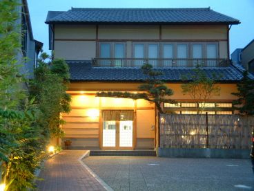 割烹 岡田の雰囲気1