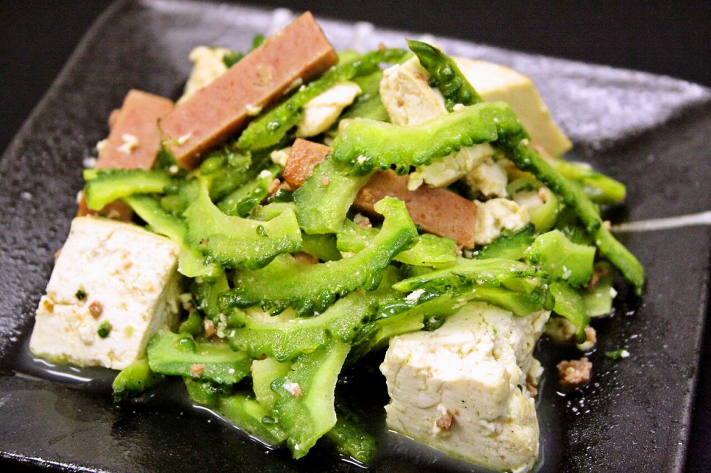 沖縄の代表的な野菜と言えばやっぱりゴーヤ!美容にも◎な健康食☆