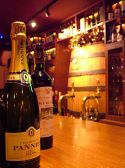 ワインケーブ シャトー ティーエス WINE CAVE シャトー T.Sの雰囲気2