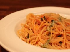 料理メニュー写真&nbsp;シンプルなトマトソースのスパゲッティ &nbsp;&nbsp;