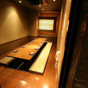 本格炙り 海と大地 楽蔵 松戸東口店の雰囲気1