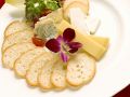 料理メニュー写真&nbsp;チーズの盛り合わせ