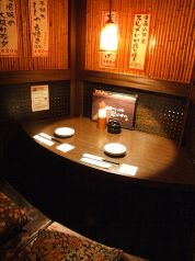 2人だけの空間で、食事も会話もすすみます