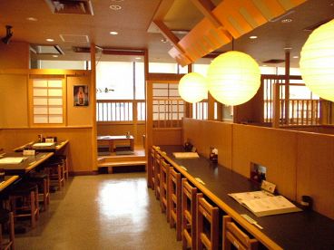 一番どり 浜松町東芝ビル店の雰囲気1