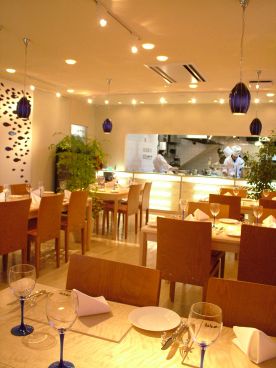キッチン Kitchen 伊志川の雰囲気1