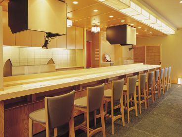 蛯天 本店の雰囲気1