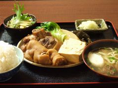 てびち食堂の写真
