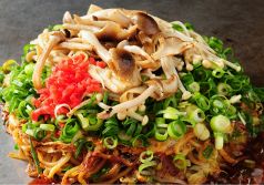 料理メニュー写真 野菜デラックス (そばかうどん・しその葉・ぶっかけ広島観音ネギ・キノコ)