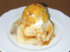 料理メニュー写真 マロンクレープのモンブラン風