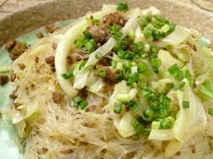 料理メニュー写真 野菜と挽肉のビーフン レギュラー/ラージ