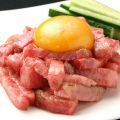 料理メニュー写真&nbsp;レアステーキユッケ風