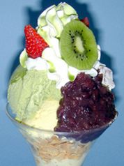 料理メニュー写真 抹茶パフェ