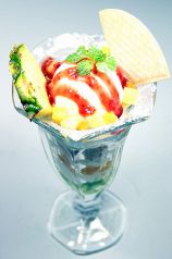 料理メニュー写真 LAF-RAFパフェ