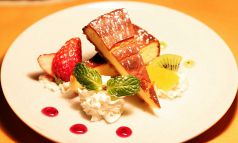 料理メニュー写真 ベイクドチーズケーキ