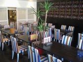 ニルヴァーナ スパイスカフェ ルミネ横浜店の雰囲気3