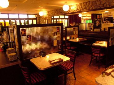 バルバラ アターブル BARBARA a table! ルミネ横浜店の雰囲気1