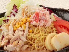 料理メニュー写真 北海道ラーメンサラダ