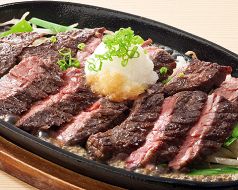 料理メニュー写真 柔らか牛カルビ鉄板焼き