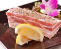 料理メニュー写真&nbsp;岩塩ブロックカルビ（1.5人前）