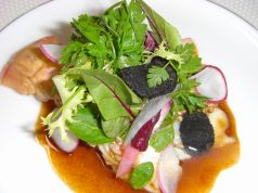 料理メニュー写真 手長海老と帆立貝のパルマンチエ