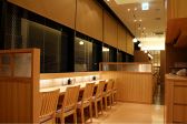 鼎泰豊 ディンタイフォン なんばダイニングメゾン店の雰囲気3
