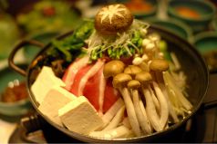 料理メニュー写真&nbsp;[辛口の鉄板焼き！]合鴨チュムロック　※2人前より承ります