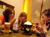 女子会風景をパチリ!メレンゲ豆乳鍋が◎