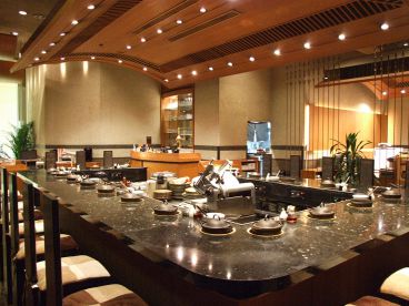 しゃぶしゃぶ専門 しゃぶ亭神戸屋 KOBEYA コウベヤの雰囲気1