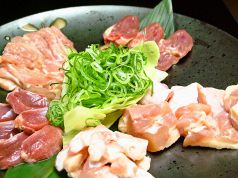 和 地鶏炭火七輪焼のおすすめ料理1