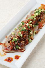 料理メニュー写真 冷製タンのラー油ポン酢