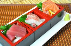 料理メニュー写真 お刺身三種盛り