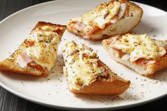 料理メニュー写真&nbsp;カマンベールトースト