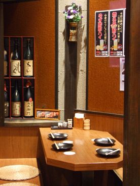 やき龍 池袋東口店 炭火串焼の雰囲気1
