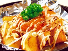 料理メニュー写真 珍味!塩辛ジャガマヨバター