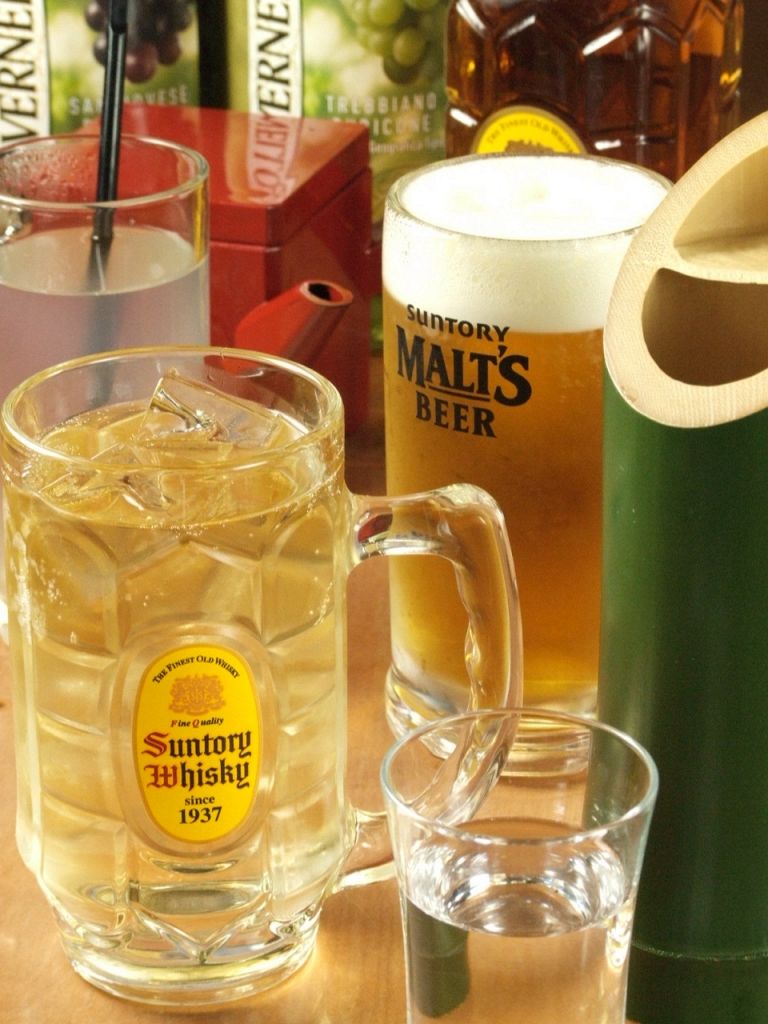 お酒が進む料理が盛りだくさん♪コース以外の90分飲み放題は生ビール込みで890円!!