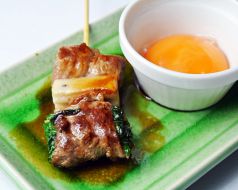 料理メニュー写真 【牛すき焼き串】