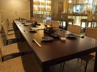 あし跡 串焼酒場の雰囲気1