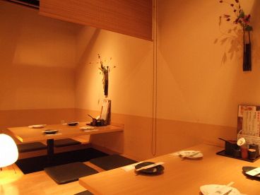 饂飩四國 四国 町田modi店の雰囲気1