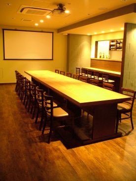 アジャ セント本町店 韓国レストランの雰囲気1