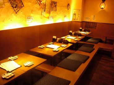 やえもん 三宮店 串焼の雰囲気1