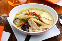 料理メニュー写真&nbsp;豆腐とテンペの無農薬やさいのヘルシーグリーンカレー