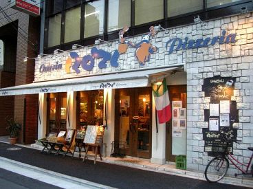 オステリア ロジ Osteria Pizzeria Roziの雰囲気1